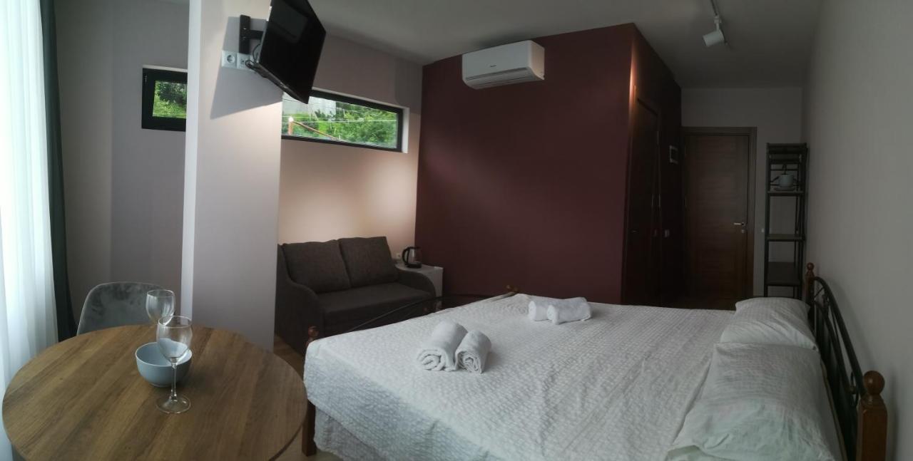 Boutique Hotel Sleep And Wine Batumi Zewnętrze zdjęcie