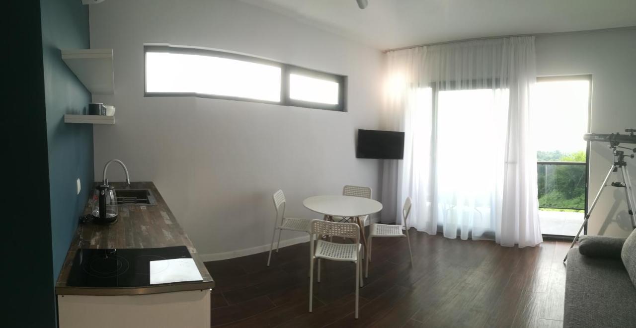 Boutique Hotel Sleep And Wine Batumi Zewnętrze zdjęcie