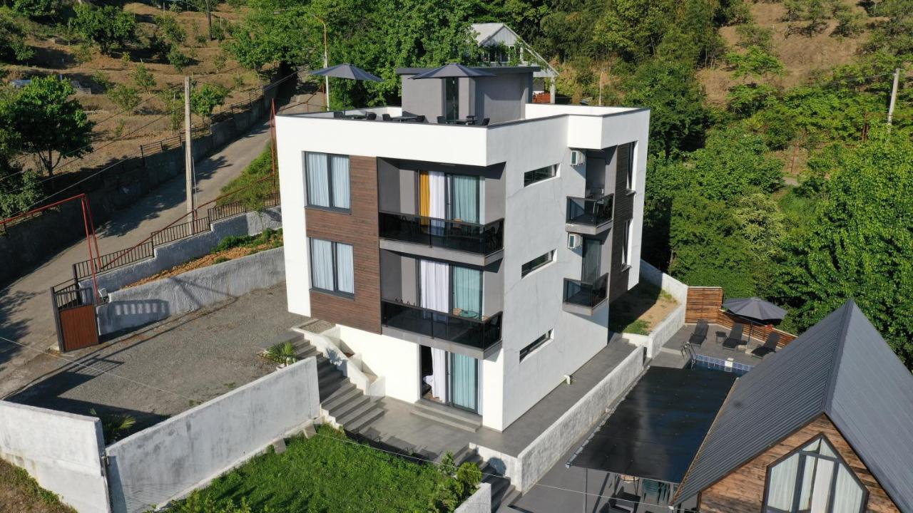 Boutique Hotel Sleep And Wine Batumi Zewnętrze zdjęcie